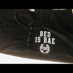 PINK RAZOR BACK TANK TOP- Size:: MED
Black/Wht W/ BUTTONS